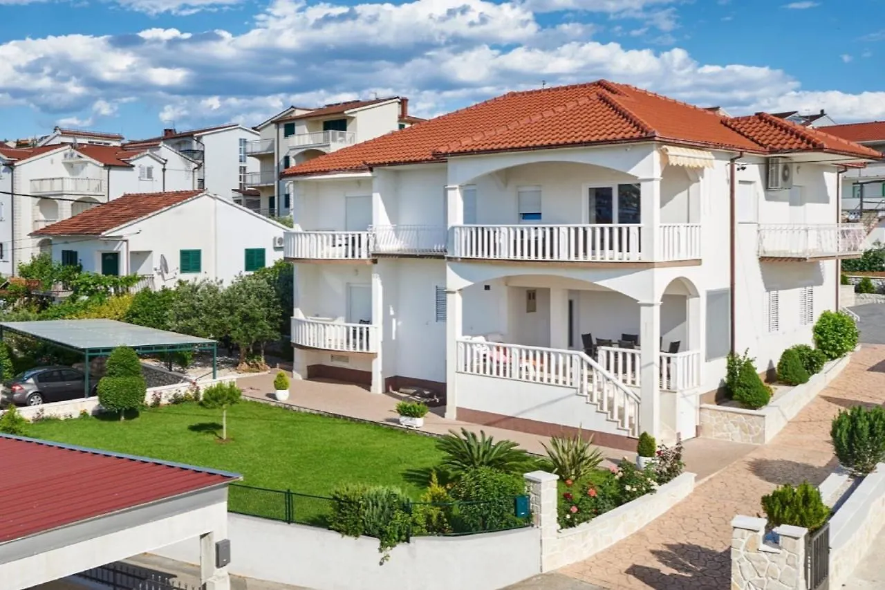 Apartments By The Sea Okrug Gornji, Ciovo - 20055 Trogir Croatia