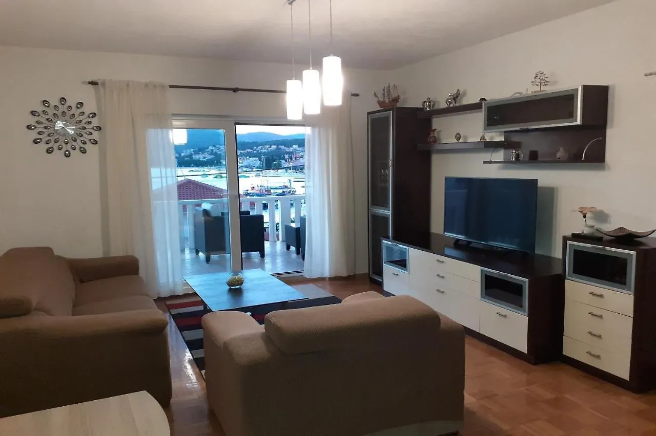 Apartments By The Sea Okrug Gornji, Ciovo - 20055 Trogir Croatia